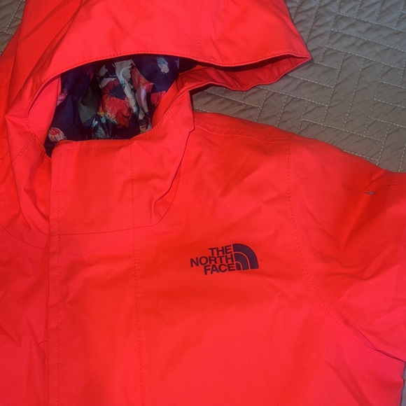 North Face Girls Ski Coat Size XS - Picture 2 of 7